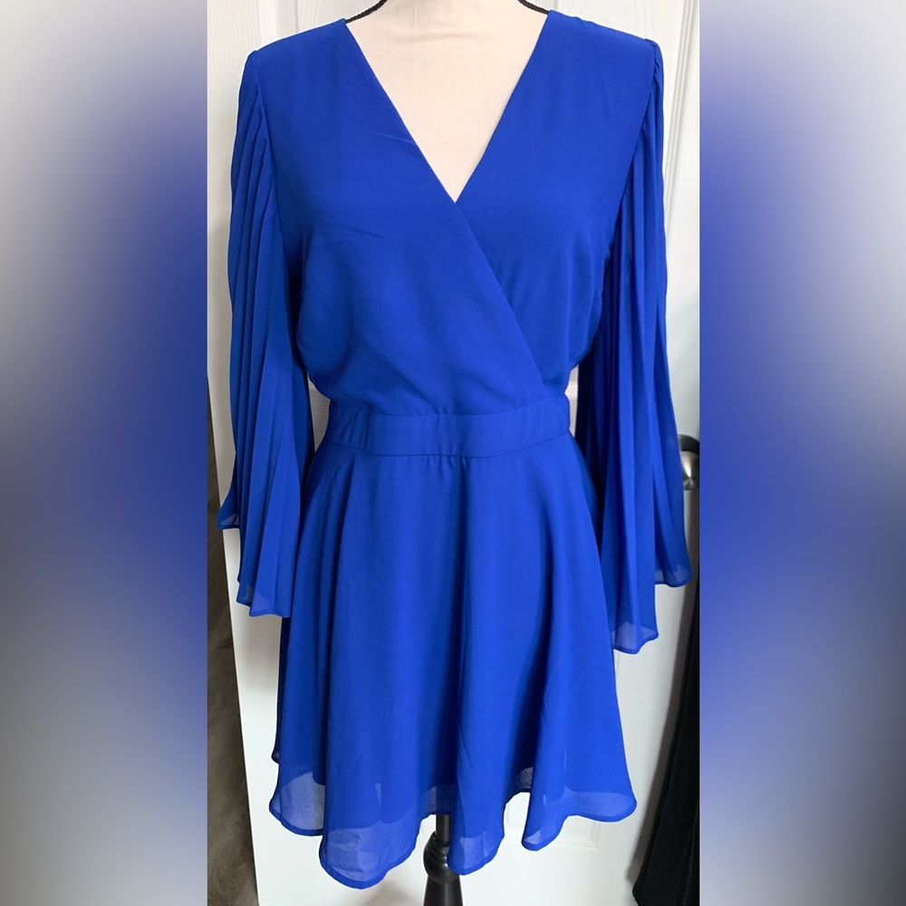 Blue cocktail dress by Lulus